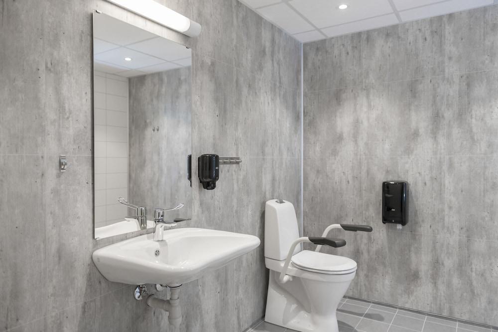 Hotel Aurora Svolvær Kültér fotó
